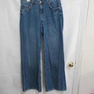 Divided H&M Womens   Size 10 Jeans Flare Leg Pants Wide Leg Denim Medium wash
